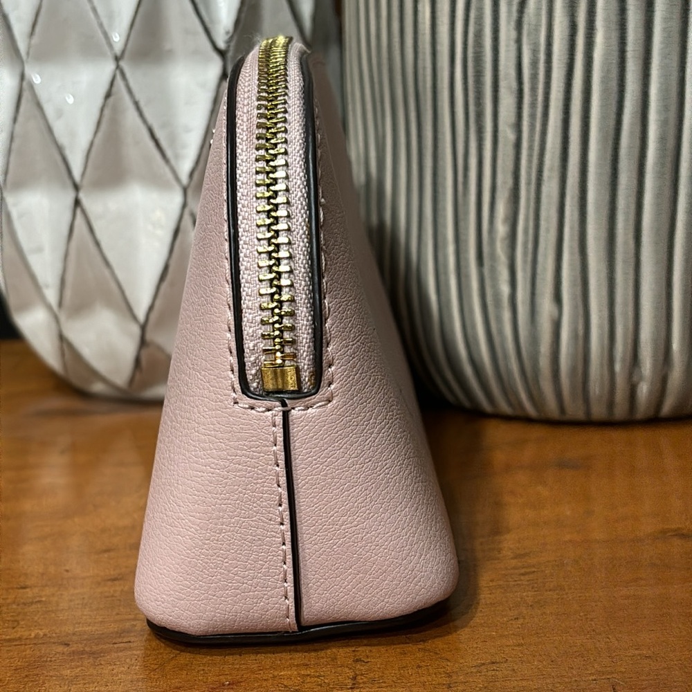 Michael Kors Cindy Pale Pink Leather Dome Makeup Bag Travel Pouch - Picture 5 of 13